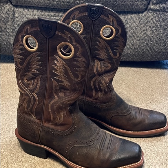 Men's Brown Western Boots - Picture 2 of 5
